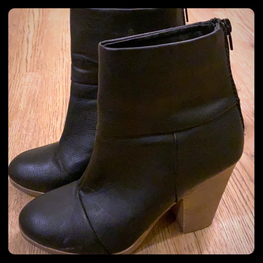 Women’s Fashion boots